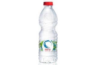 מים מינרליים 0.5 ליטר